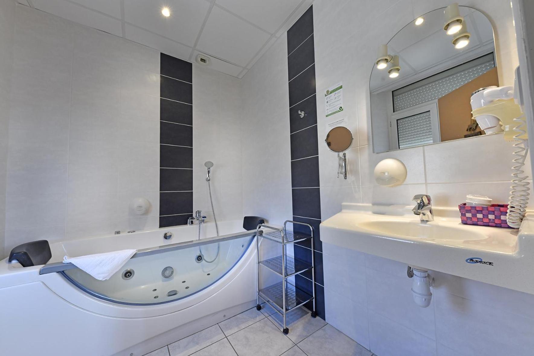 Hostellerie Du Cantal Murat  Exteriér fotografie